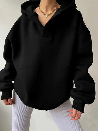 Pull à capuche ample col ouvert Femme